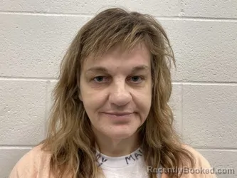 Mugshot of TRACY LYNN MAYS booked in Kenton County, Kentucky on April 24, 2026