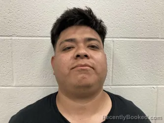 Mugshot of JESUS ANGEL VALENTIN CRUZ booked in Kenton County, Kentucky on April 25, 2026