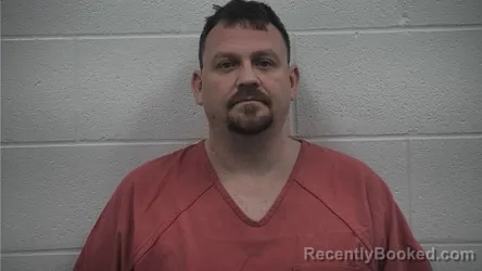 Mugshot of SCOTT MICHAEL GRUBBS booked in Kenton County, Kentucky on April 30, 2026