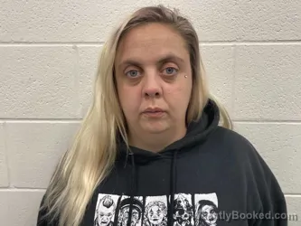 Mugshot of SHAYLA LOUISE BISHOP booked in Kenton County, Kentucky on May 1, 2026