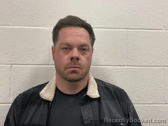 Mugshot of SHAUN MICHAEL MATISAK booked in Kenton County, Kentucky on May 3, 2026