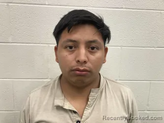 Mugshot of BRAYAN OBENSO REYNOSO PEREZ booked in Kenton County, Kentucky on May 10, 2026