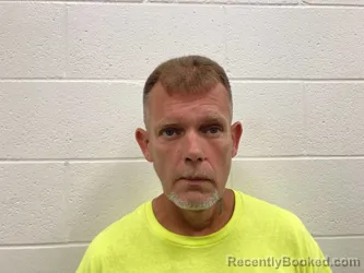 Mugshot of MICHAEL WAYNE CARROLL booked in Kenton County, Kentucky on May 10, 2026