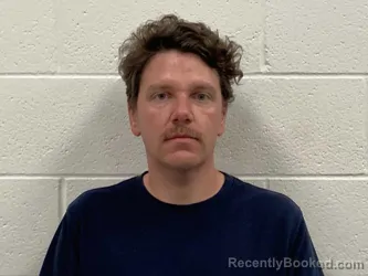 Mugshot of JUSTIN MICHAEL HUCKE booked in Kenton County, Kentucky on June 8, 2026
