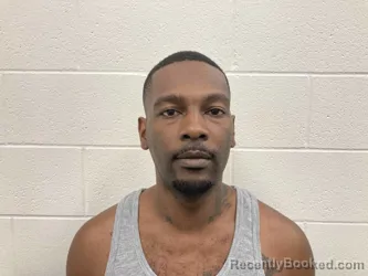 Mugshot of RAAA'EL MARCELLO BEA booked in Kenton County, Kentucky on June 17, 2026
