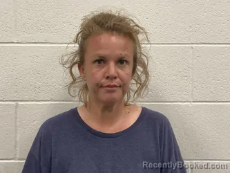 Mugshot of NATOSHA LYNN ROUDEBUSH booked in Kenton County, Kentucky on August 5, 2026