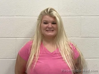 Mugshot of Nicole Lynn Davidson booked in Kenton County, Kentucky on August 23, 2026