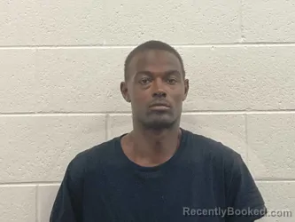 Mugshot of Shawndale Lamar Mincy booked in Kenton County, Kentucky on October 2, 2026