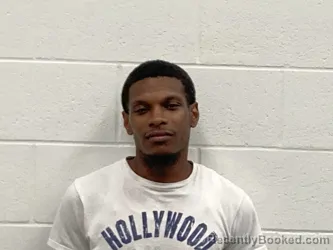 Mugshot of Shavontae Oshae Lockette booked in Kenton County, Kentucky on October 10, 2026