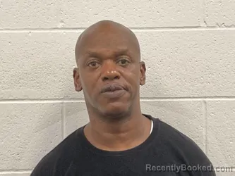Mugshot of Eric Terrell Edwards booked in Kenton County, Kentucky on October 15, 2026