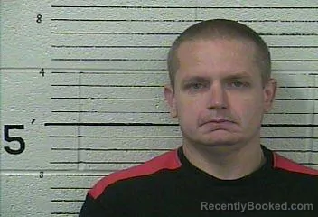 Mugshot of ANDREW STEVEN COX booked in Knox County, Kentucky on April 29, 2026