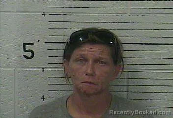 Mugshot of AMANDA NICOLE HANSEN booked in Knox County, Kentucky on April 15, 2026