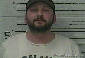 Mugshot of CHAZ O DUNCAN booked in Knox County, Kentucky on May 7, 2026