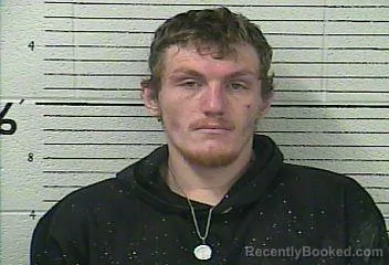 Mugshot of DAKOTA ANTHONY MIDDLETON booked in Knox County, Kentucky on April 1, 2026