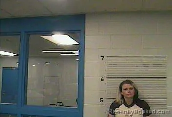 Mugshot of JENNIFER RAE CORDELL booked in Knox County, Kentucky on May 21, 2026