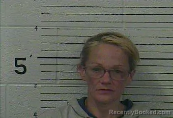 Mugshot of KARMEN R LONG