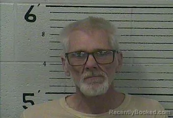 Mugshot of MICHAEL WAYNE THOMAS