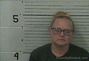 Mugshot of ROBIN MARIE DUGGER
