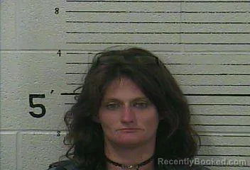 Mugshot of TIA RAE SETER booked in Knox County, Kentucky on May 1, 2026