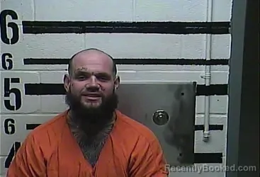 Mugshot of CONOR WAYNE CREEKMORE