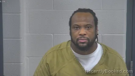 Mugshot of AURELIUS ROBINSON