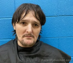 Mugshot of DERRICK DWAYNE KELLEY