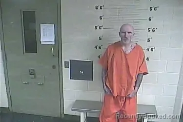 Mugshot of Robbie L Young