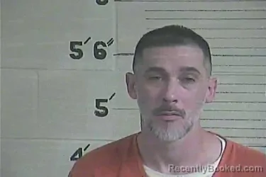 Mugshot of Matthew R Hager