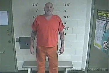 Mugshot of Steven Officer