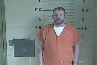 Mugshot of Timothy L Thacker