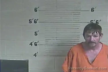 Mugshot of Jonathan Earsel Hylton booked in Lee County, Kentucky on March 21, 2026