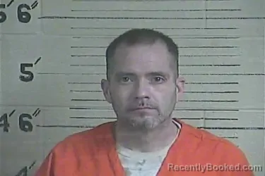 Mugshot of Roy Turner booked in Lee County, Kentucky on April 3, 2026