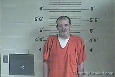 Mugshot of Robert Campbell booked in Lee County, Kentucky on April 18, 2026