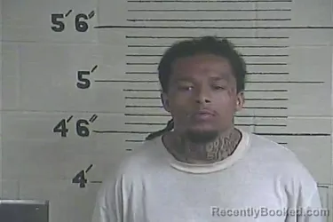 Mugshot of Tyler Glover booked in Lee County, Kentucky on April 22, 2026