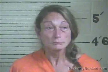 Mugshot of Angie Roberts booked in Lee County, Kentucky on April 30, 2026