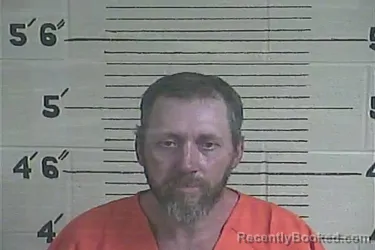 Mugshot of David Lee Smith booked in Lee County, Kentucky on May 6, 2026