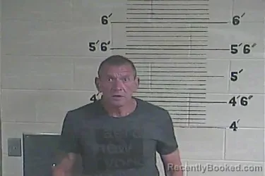 Mugshot of Bobby Reynolds booked in Lee County, Kentucky on May 9, 2026