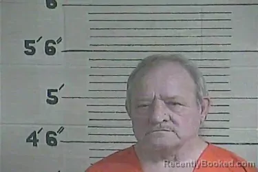 Mugshot of Glenn R Wade booked in Lee County, Kentucky on July 28, 2026