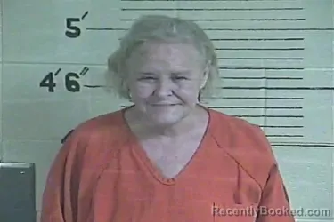 Mugshot of Phyllis Smith booked in Lee County, Kentucky on September 15, 2026