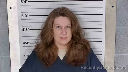 Mugshot of KRISTEN HOKE