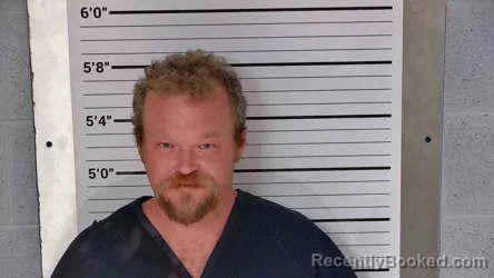 Mugshot of GAVIN WELLS booked in Leslie County, Kentucky on June 6, 2026