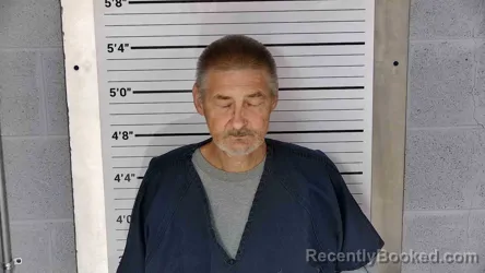 Mugshot of WILLIAM NAPIER booked in Leslie County, Kentucky on May 22, 2026