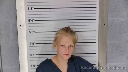 Mugshot of SARAH KRATZ booked in Leslie County, Kentucky on August 3, 2026