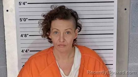 Mugshot of TABITHA ROUSE booked in Leslie County, Kentucky on April 14, 2026