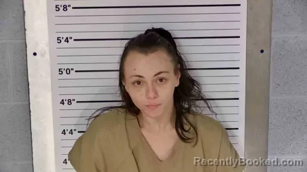 Mugshot of HARLEY ROBERTS booked in Leslie County, Kentucky on April 18, 2026