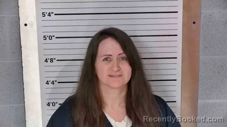 Mugshot of BRITTANY JONES booked in Leslie County, Kentucky on April 21, 2026