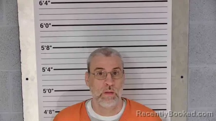 Mugshot of JONATHAN CRUM booked in Leslie County, Kentucky on April 24, 2026