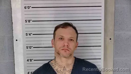 Mugshot of JONATHAN HOWELL booked in Leslie County, Kentucky on May 11, 2026