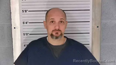 Mugshot of DAVID DOCKERY booked in Leslie County, Kentucky on May 14, 2026