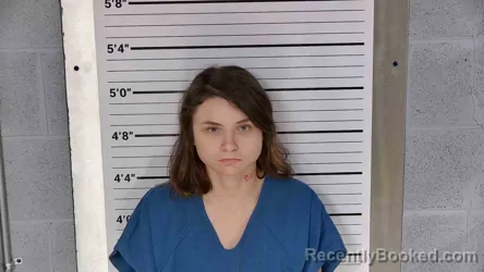 Mugshot of DASHA ROBERTS booked in Leslie County, Kentucky on May 29, 2026